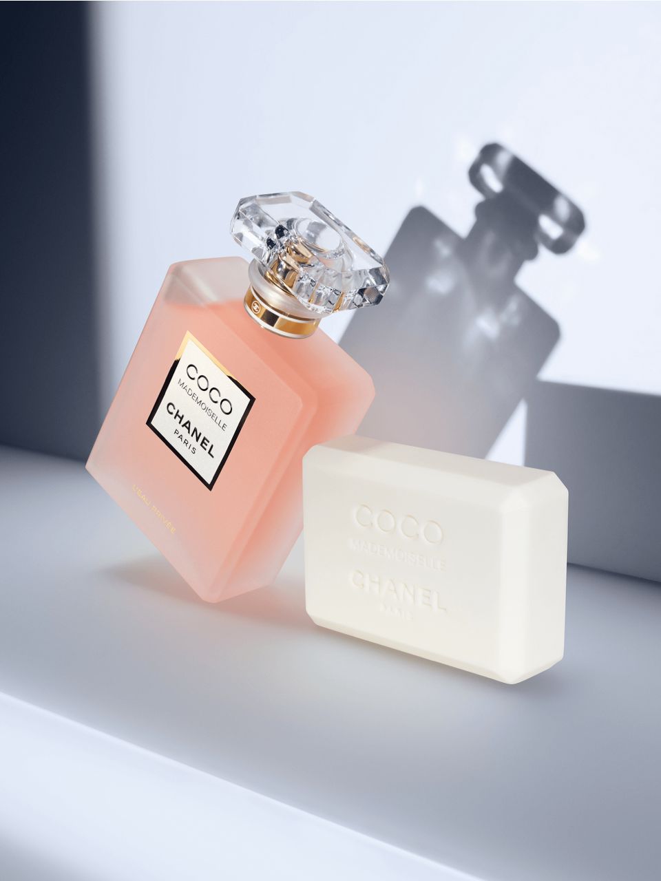 Chanel Coco Mademoiselle
L'eau Privee 100ml